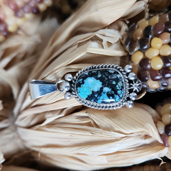 Stunning NWOT Native American Navajo Turquoise & Sterling Handmade Pendant 🩵🎁 - Picture 1 of 12
